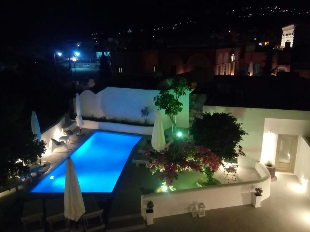 Villa Luxl Fira  Ngoại thất bức ảnh